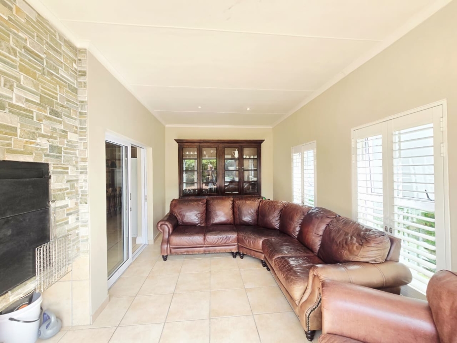 3 Bedroom Property for Sale in Kingswood Golf Estate Western Cape